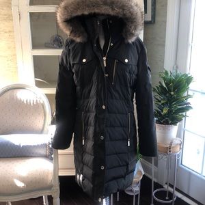 Michael Kors winter coat. In perfect condition